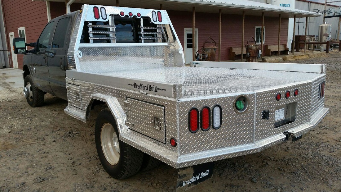 Aluminum 4-Box Utility
