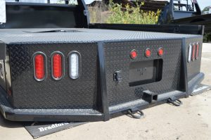 Steel 4-Box Utility - Deep skirting with Reciever Hitch