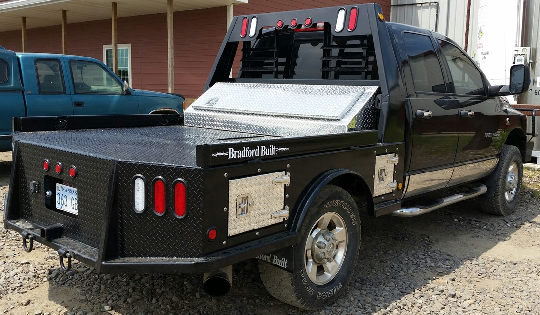 Steel 4-Box Utility
